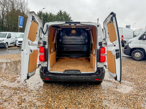 Toyota Proace SWB L1H1 [SOLD MM] Low Roof Active Air Con EURO 6 SELECT 8