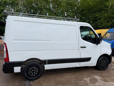 Nissan NV400 2.3 dCi 33 SE Panel Van 5dr Diesel Manual FWD L1 H1 Euro 5 (125 bhp) 9