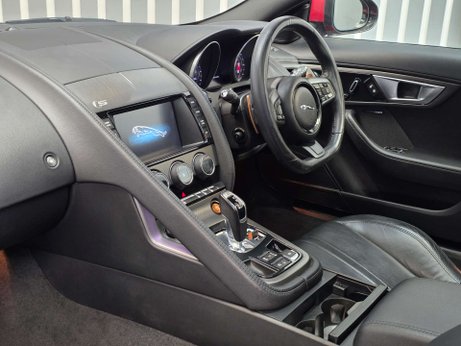 Jaguar F-Type 3.0 V6 S Coupe 2dr Petrol Auto Euro 5 (s/s) (380 ps) 32