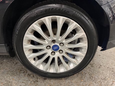 Ford Focus 2.0 TDCi Titanium X Powershift Euro 5 5dr 27