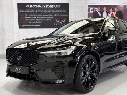 Volvo XC60 B5 ULTRA BLACK EDITION AWD