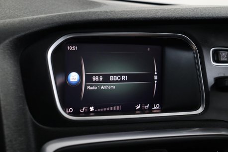 Volvo V40 D2 R-DESIGN NAV PLUS 38