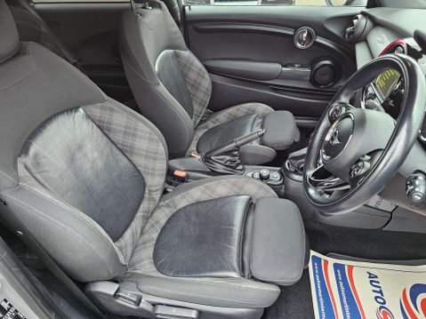 Mini Hatch 1.5 Cooper Auto 3dr 11