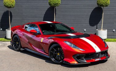 Ferrari 812 Competizione 2