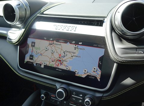 Ferrari GTC4 Lusso 27