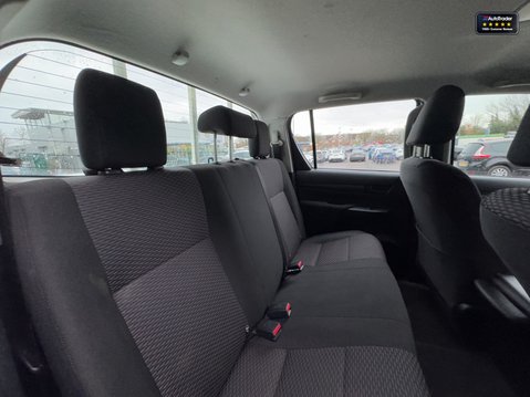 Toyota Hilux Active 4Wd D-4D Double Cab TSS Air Con Euro 6 14