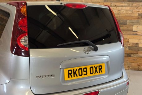 Nissan Note 1.6 16V Tekna Hatchback 5dr Petrol Auto Euro 4 (110 ps) 48