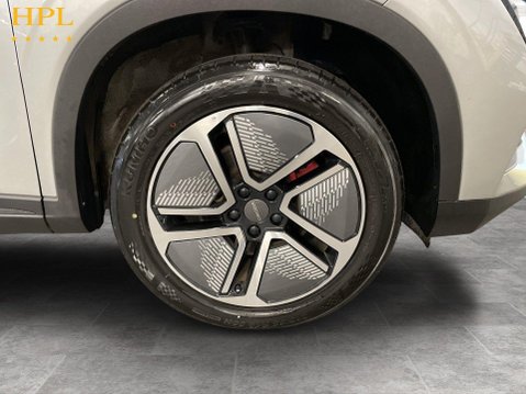 OMODA 5 1.6 TGDI Noble SUV 5dr Petrol DCT Euro 6 (s/s) (186 ps) 10