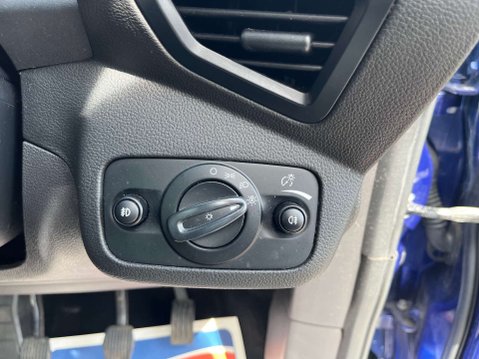 Ford C-Max 1.5 C-Max Titanium X TDCi 5dr 19