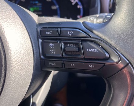 Toyota Yaris Cross 1.5 Yaris Cross Excel HEV Auto 5dr 57