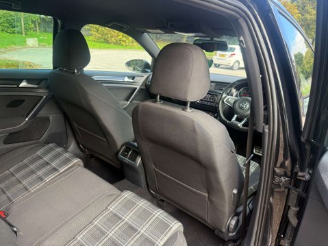 Volkswagen Golf 2.0 Golf GTD Semi-Auto 5dr 18