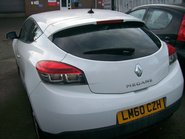 Renault Megane DYNAMIQUE TOMTOM DCI FAP EDC 3