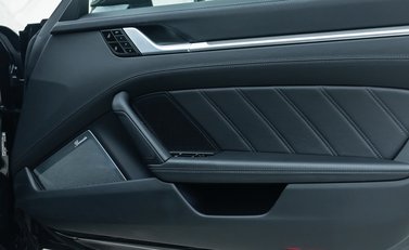 Porsche 911 Turbo S (992) 31