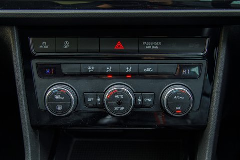 SEAT Leon TSI FR TECHNOLOGY 30