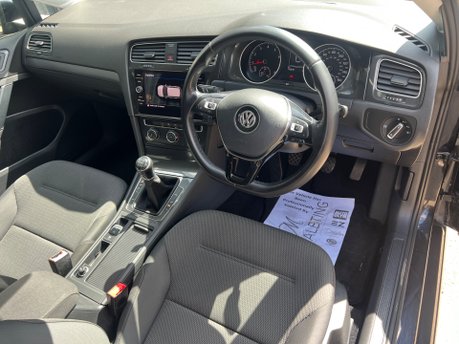 Volkswagen Golf SE NAVIGATION TSI BLUEMOTION TECHNOLOGY 29