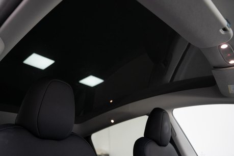 Tesla Model Y (Dual Motor) Long Range SUV 5dr Electric Auto 4WDE (384 bhp) 23