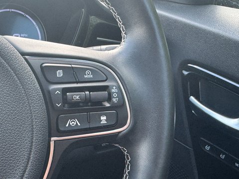 Kia Niro 64kWh 4+ SUV 5dr Electric Auto (201 bhp) 16