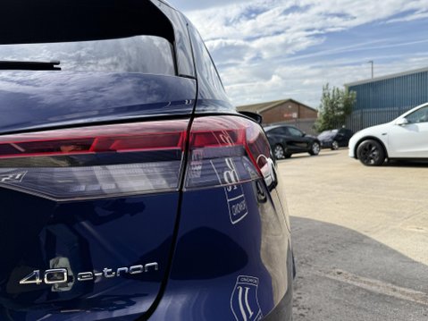 Audi Q4 40 S line SUV 5dr Electric Auto 82kWh (204 ps) 19