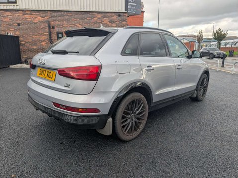Audi Q3 2.0 Q3 Black Edition TDI Quattro Semi-Auto 4WD 5dr 4