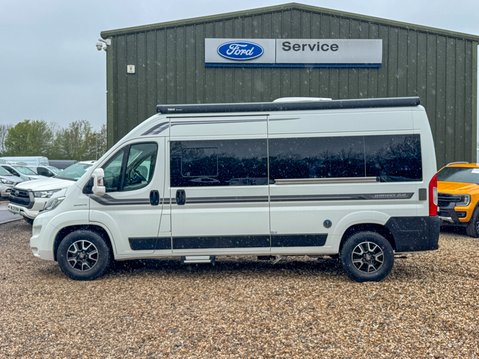 Auto-Sleepers Warwick Duo 2 Berth|2 Belt|Kitchen|Awning|AUTOMATIC|VANLUX 6