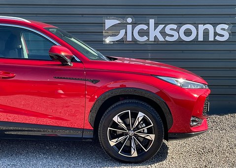 MG HS 1.5 T-GDI TROPHY 3