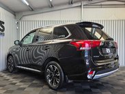 Mitsubishi Outlander 2.0h 12kWh GX4h SUV 5dr Petrol Plug-in Hybrid CVT 4WD Euro 6 (s/s) (200 ps) 4