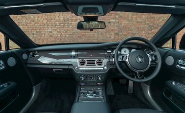 Rolls-Royce Dawn Black Badge 17