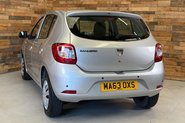 Dacia Sandero 1.5 dCi Laureate Hatchback 5dr Diesel Manual Euro 5 (90 ps) 83