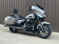 Harley-Davidson Cvo 2.0 CVO Street Glide 1977 23 23