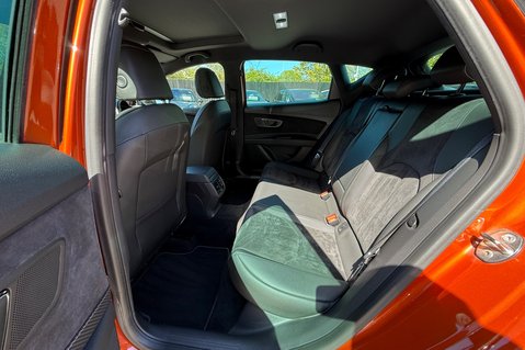 SEAT Leon TSI CUPRA DSG 27