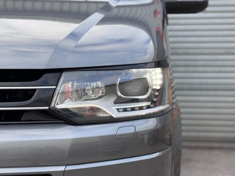 Volkswagen Transporter 2.0 BiTDI T32 Highline Panel Van 4dr Diesel DSG L1 H1 (214 g/km, 178 bhp) 6