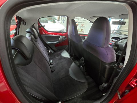 Toyota Aygo 1.0 VVT-i Ice Euro 5 5dr 16