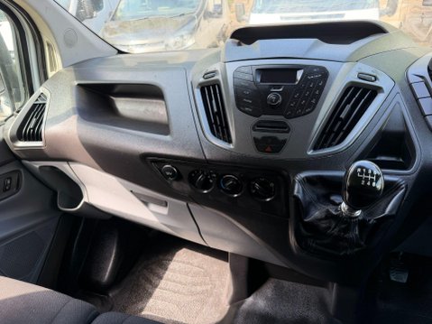 Ford Transit Custom 2.2 TDCi 290 Panel Van 5dr Diesel Manual L1 H1 (186 g/km, 153 bhp) 26