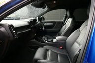 Volvo XC40 2.0 XC40 R-Design Pro B4 MHEV AWD Auto 4WD 5dr 23