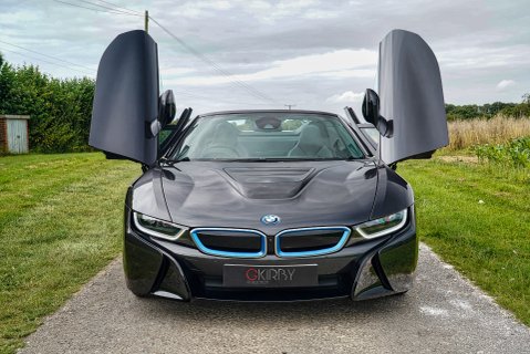 BMW I8 Roadster 17