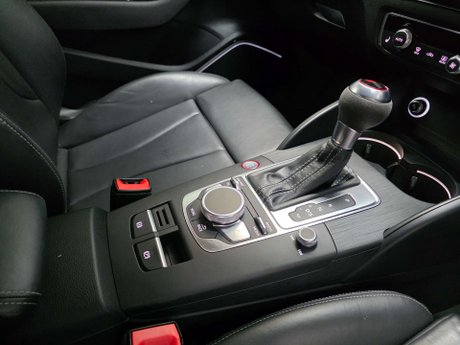 Audi RS3 2.5 TFSI GPF Saloon 4dr Petrol S Tronic quattro Euro 6 (s/s) (400 ps) 12