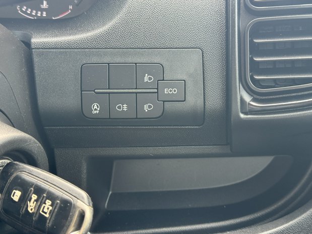 Citroen Relay MWB L2H2 (SOLD CM) Medium Roof Enterprise 35 Air Con Camera Sensors EURO 6 22