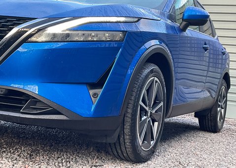 Nissan Qashqai DIG-T TEKNA MHEV 5