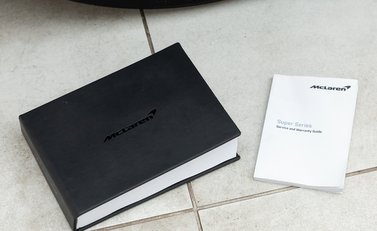 McLaren 720S Performance 32