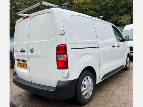 Vauxhall Vivaro 1.5 Turbo D 2700 Dynamic Panel Van 6dr Diesel Manual L1 H1 Euro 6 (s/s) (10 10
