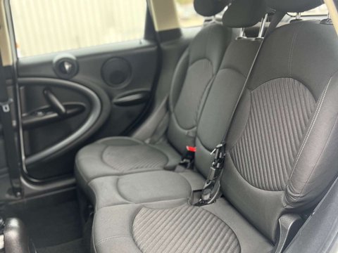 Mini Countryman 2.0 Countryman Cooper SD ALL4 Auto 4WD 5dr 32