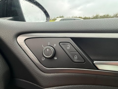Volkswagen Golf 1.6 TDI Match Euro 6 (s/s) 5dr 25