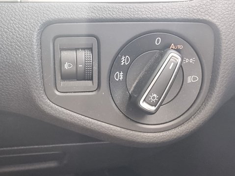 Volkswagen Golf MATCH EDITION TDI BMT DSG 46