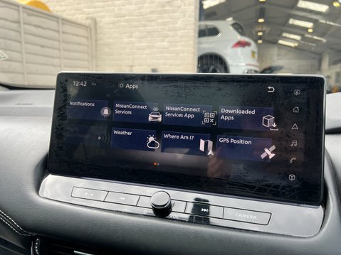 Nissan Qashqai 1.3 DIG-T MHEV N-Connecta SUV 5dr Petrol Hybrid XTRON Euro 6 (s/s) (158 ps) 35