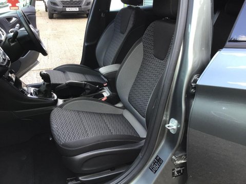 Vauxhall Astra 1.2 SRI 5d 144 BHP 31