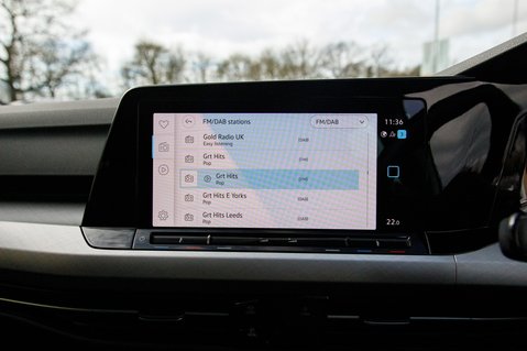 Volkswagen Golf LIFE TSI 21