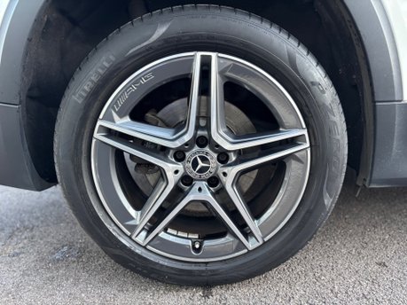 Mercedes-Benz GLB 2.0 GLB220d AMG Line (Premium Plus) SUV 5dr Diesel 8G-DCT 4MATIC Euro 6 19