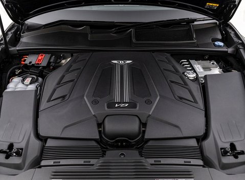 Bentley Bentayga V8 26