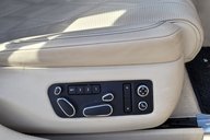 Bentley Flying Spur V8 16