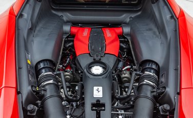 Ferrari F8 Tributo 38